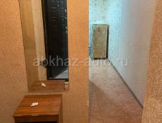 Продается 1комнатная квартира г.Гагра