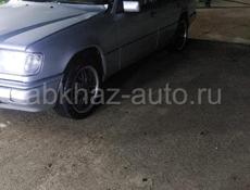 Mercedes-Benz 124