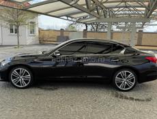 Infiniti Q45