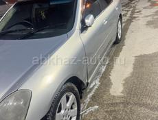 Nissan 300