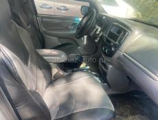 Mazda Tribute