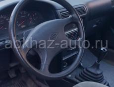 Nissan Sunny