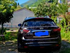 Infiniti FX