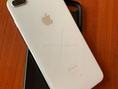 iPhone 8 Plus 