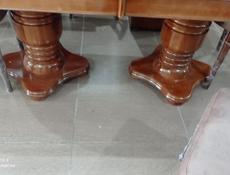 Стол