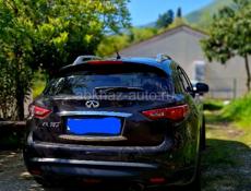 Infiniti FX