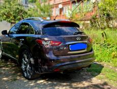 Infiniti FX