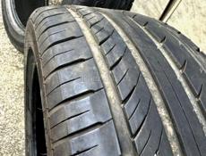 245/45 R19