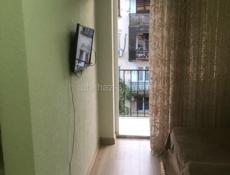 Посуточно 1 к.кв. В центре ,рядом море,рынок-3 т.р сутки