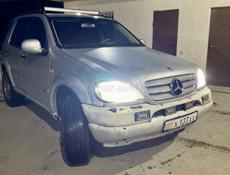 Mercedes-Benz ML