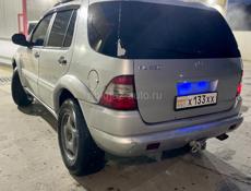 Mercedes-Benz ML