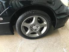 R16