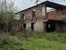 ПРОДАЁТСЯ ДОМ С БОЛЬШИМ УЧАСТКОМ 