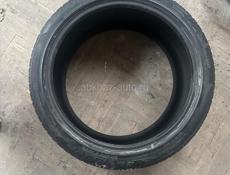Продаются Шины 2pirelli 2michelin(295/35 R21)