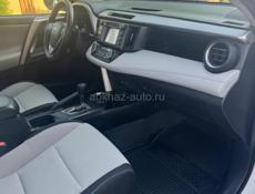 Toyota Rav 4