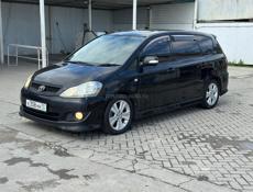 Toyota Ipsum