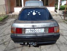 Audi 80