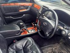 Toyota Celsior
