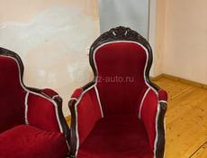 ПРОДАЕМ ДИВАН С КРЕСЛАМИ Б/У