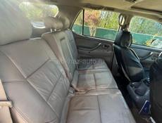 Toyota Sequoia