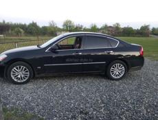 Nissan fuga