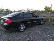 Nissan fuga
