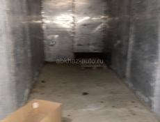 СРОЧНО ОДИН ХОЛОДИЛЬНИК И ДВА КОНТЕЙНЕРА 