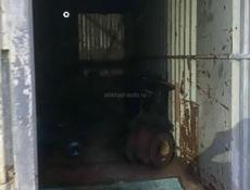 СРОЧНО ОДИН ХОЛОДИЛЬНИК И ДВА КОНТЕЙНЕРА 