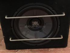 сабвуфер с усилителем 