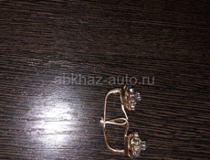 Золото сережки кольцо с камнями 
