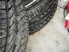 245/30 R20 2 Покрышки 