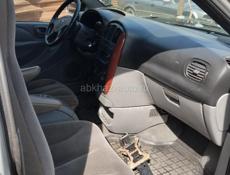 Chrysler Voyager