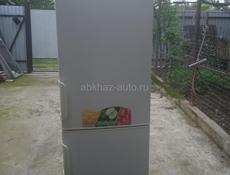 Холодильник Midea продается