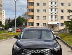 Infiniti FX