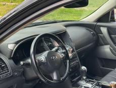 Infiniti FX