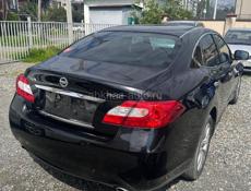 Nissan fuga