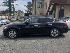 Nissan fuga
