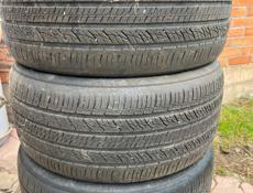 Продам покрышки 275/40r20
