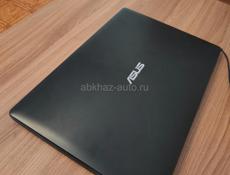 Ноутбук Asus