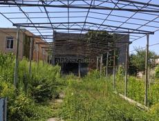 Продается дом с земельным участком 13 соток в Пицунде с.Алахадзы