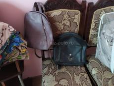 Звонить или писать на Вотсапп 7752026  Отдам все за 1000  Центральный рынок