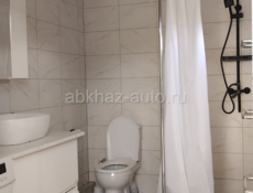 Сдается второй этаж в частном доме посуточно ! 