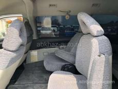 Mitsubishi L 400