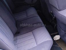 Mercedes-Benz 124
