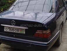 Mercedes-Benz 124
