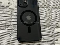 iPhone 13 black 