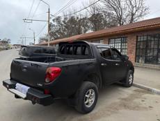 Mitsubishi L 200