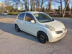Nissan March