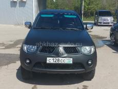 Mitsubishi L 200