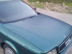 Audi 80